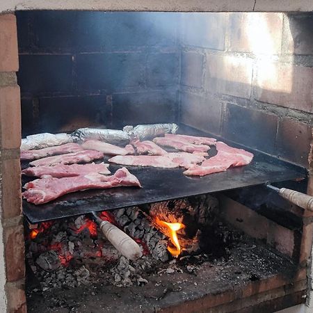 El Rincon De Gredos Guest House Navaluenga Ngoại thất bức ảnh